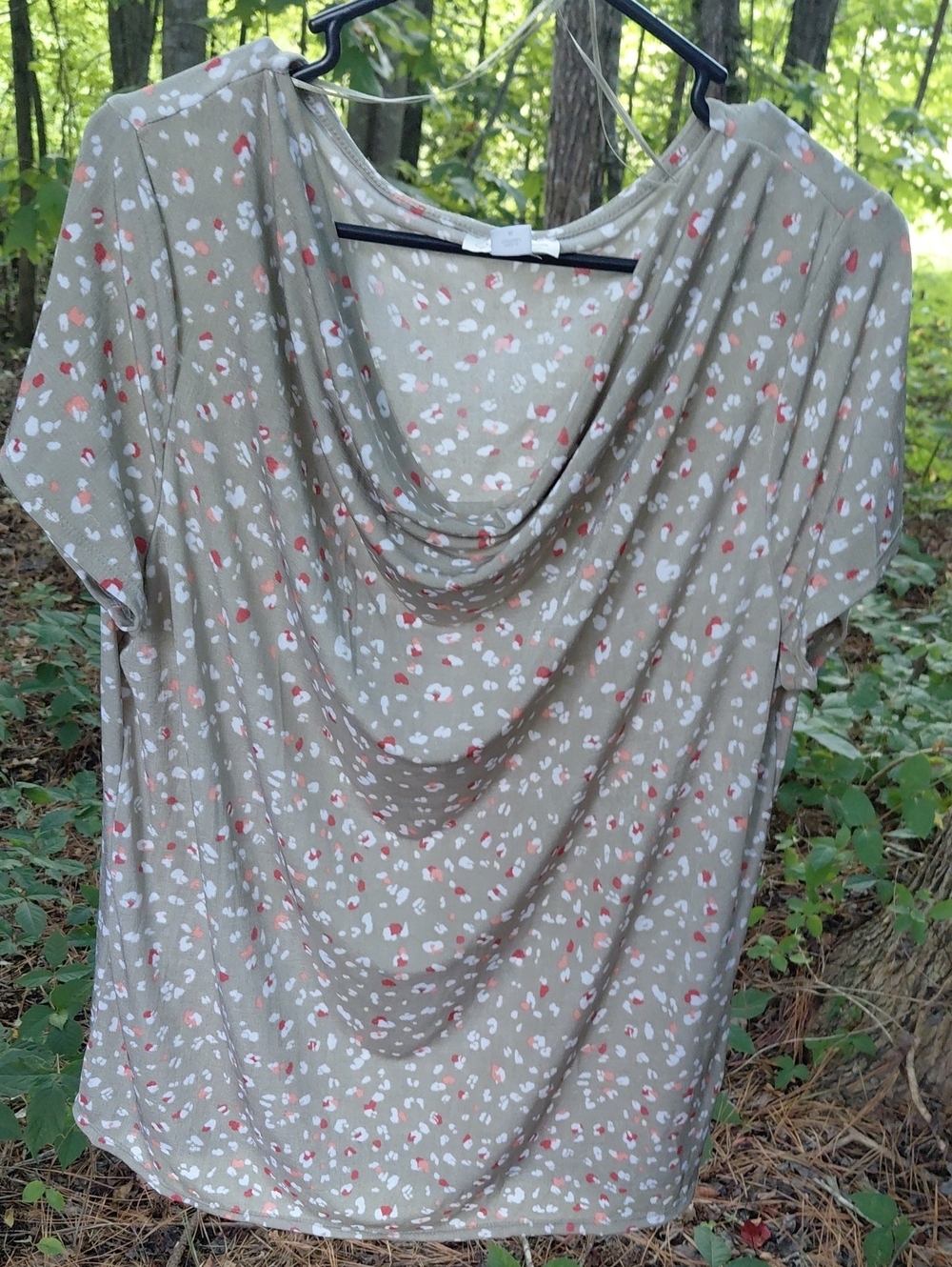 Jaclyn Smith Beige Top with White and Coral Dot Print